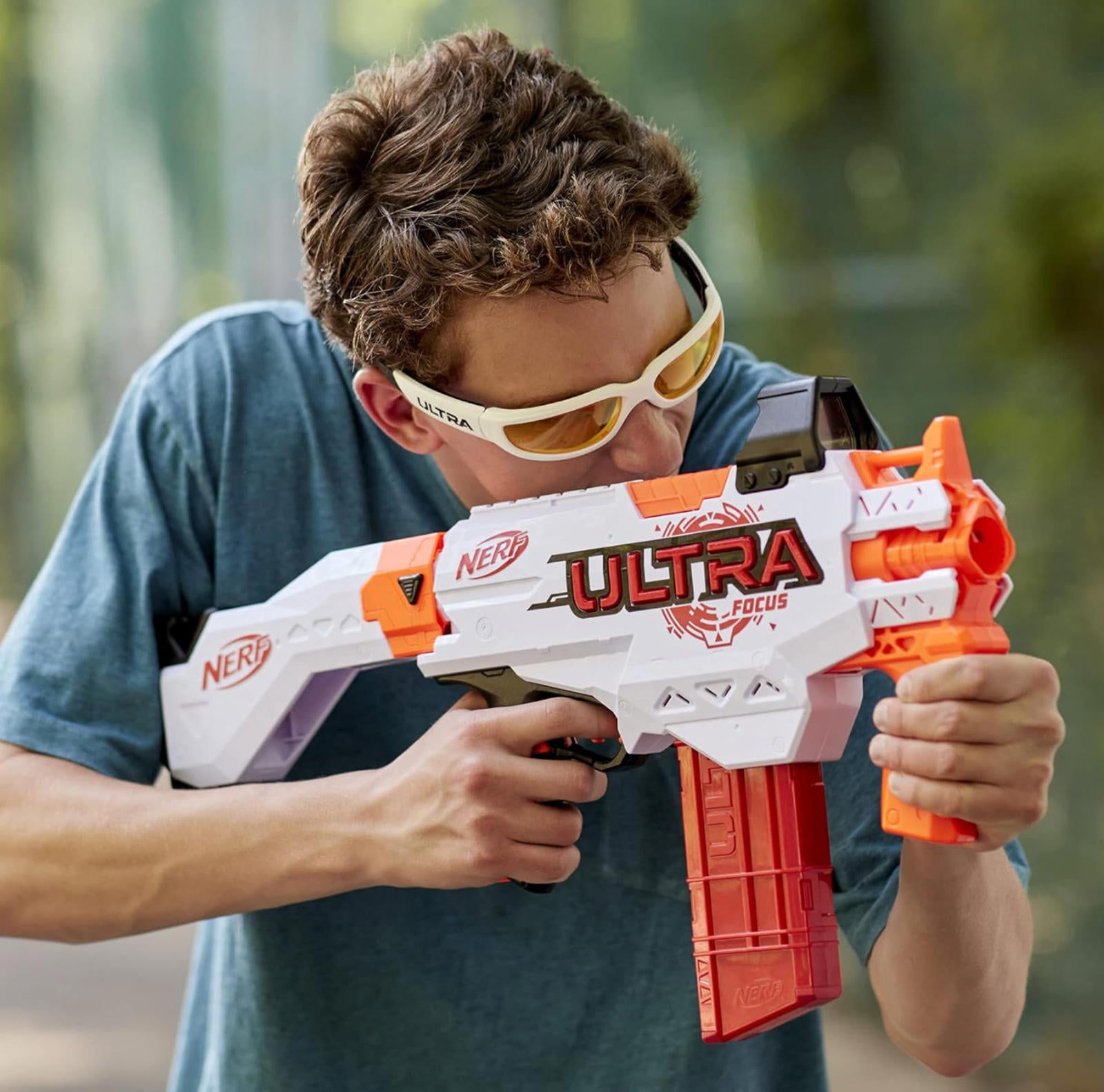 (MSRP $34.99) NERF Ultra Focus Motorized Blaster 10‑Ultra AccuStrike Dart Clip
